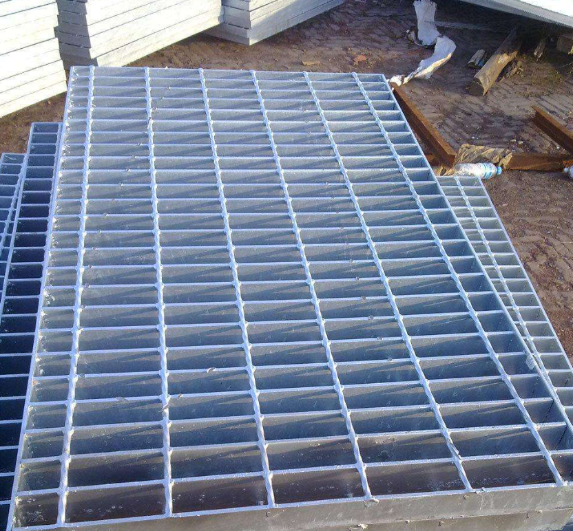 冷鍍鋅鋼格柵G255/40/50S，檢修平臺2米×2米